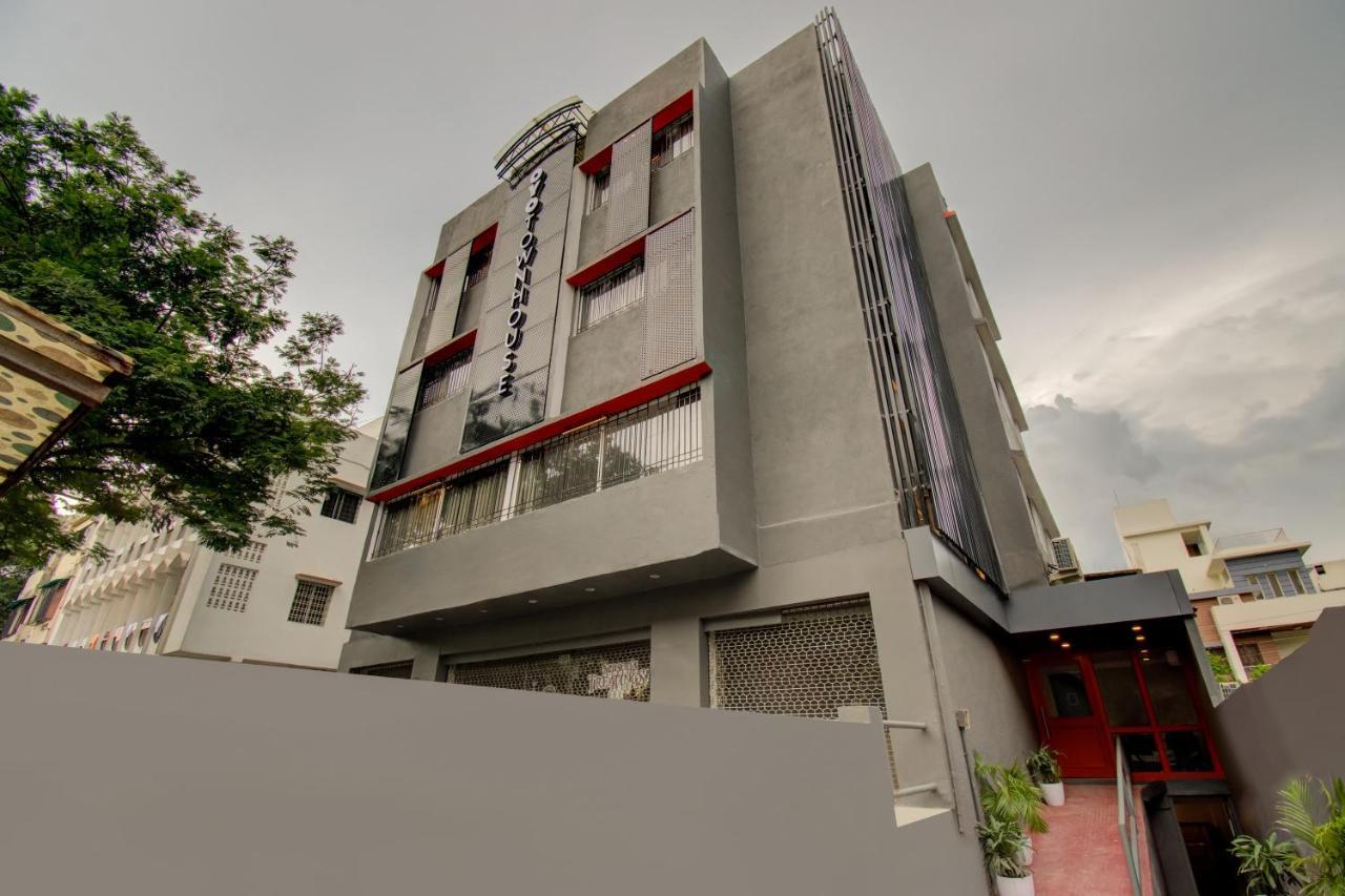 Hotel Maitrayee Nagpur Exterior photo